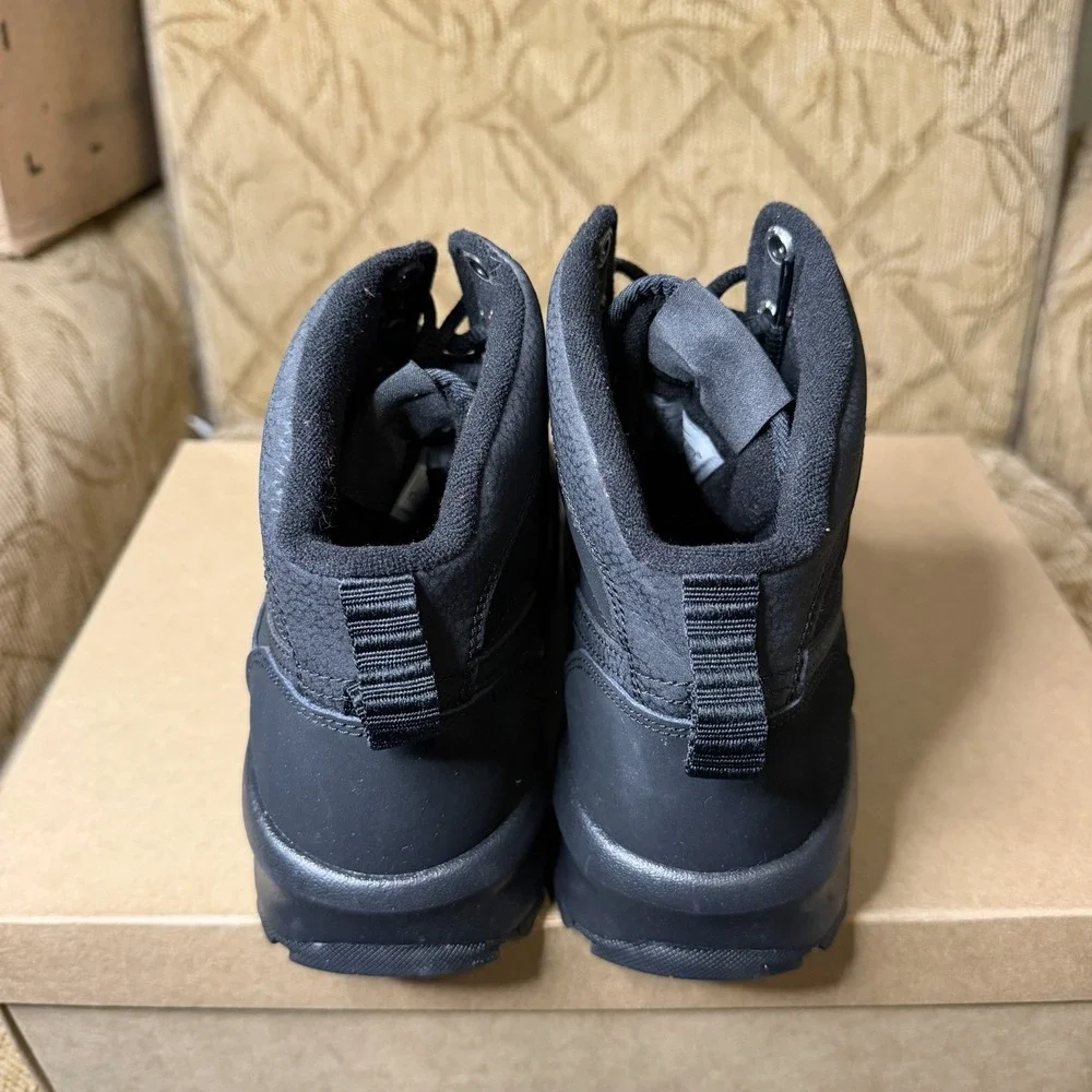 Nike Manoadome Manoa Boots Shoes Triple Black 844358-003 Men's Size 7.5